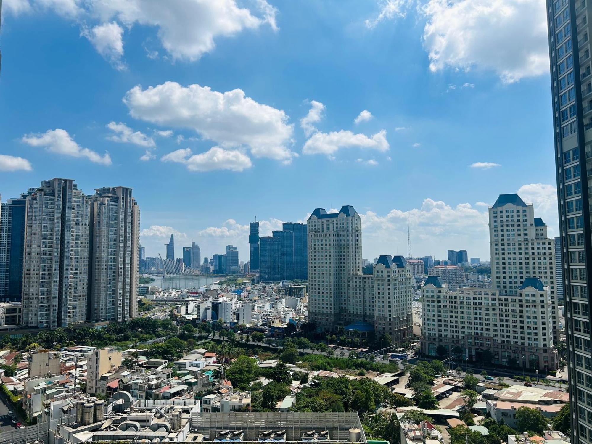 Luxhomes Saigon - Vinhomes Central Park مدينة هوشي منه المظهر الخارجي الصورة